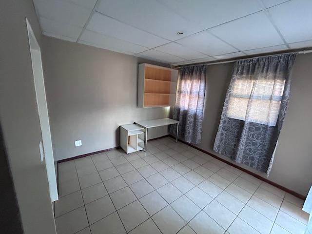 8 Bedroom Property for Sale in Hatfield Gauteng