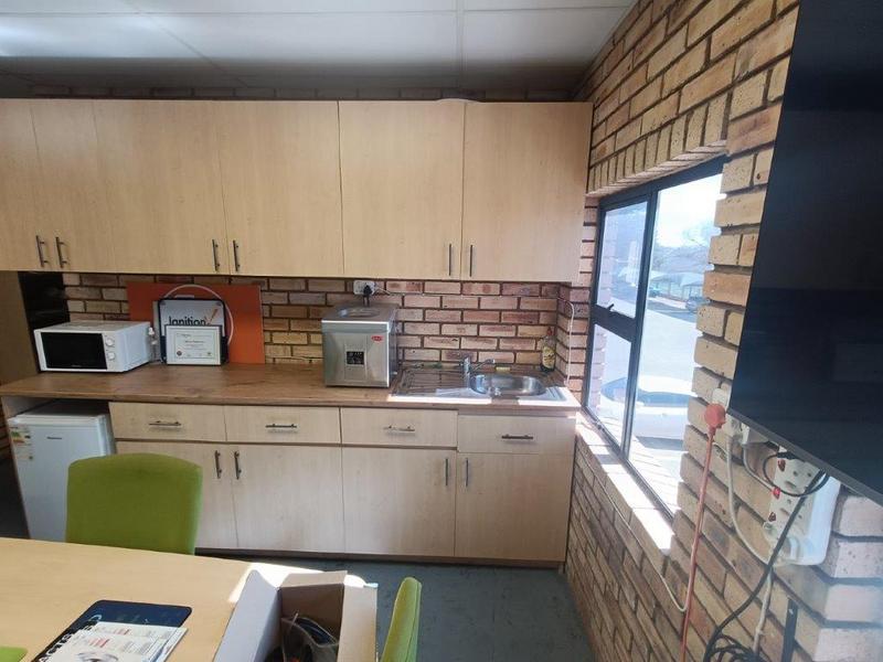 To Let commercial Property for Rent in Princess A H Gauteng