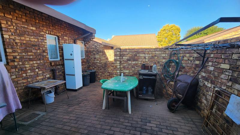 2 Bedroom Property for Sale in Clarina Gauteng