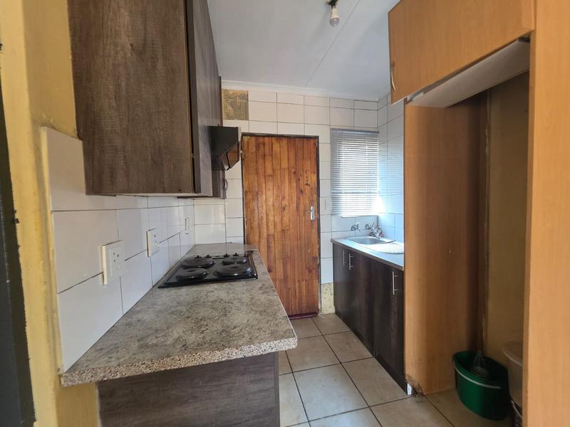 3 Bedroom Property for Sale in Crystal Park Gauteng
