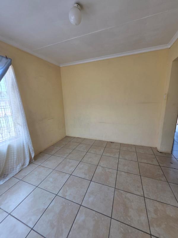 3 Bedroom Property for Sale in Crystal Park Gauteng
