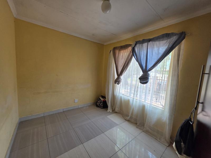 3 Bedroom Property for Sale in Crystal Park Gauteng