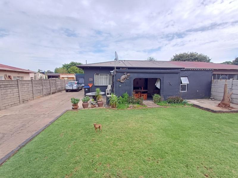 3 Bedroom Property for Sale in Vanderbijlpark Cw 6 Gauteng