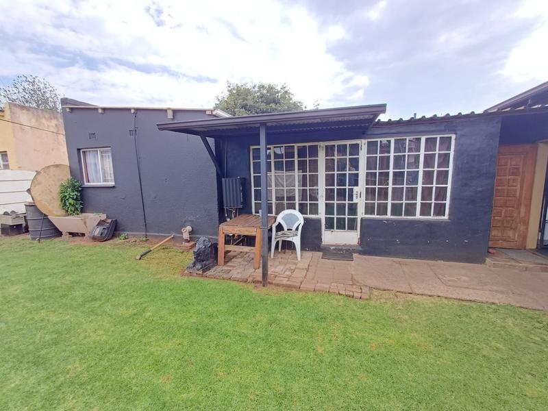 3 Bedroom Property for Sale in Vanderbijlpark Cw 6 Gauteng