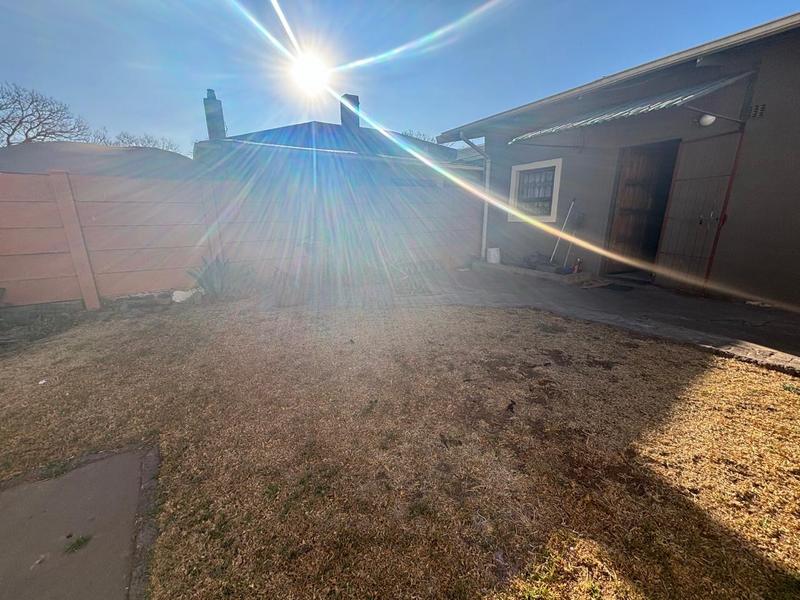 6 Bedroom Property for Sale in Vanderbijlpark CW 5 Gauteng