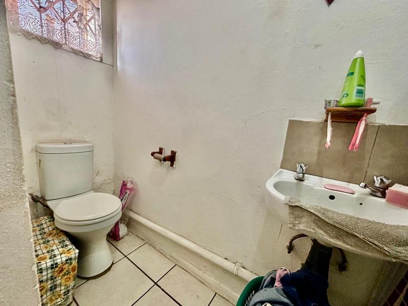 6 Bedroom Property for Sale in Vanderbijlpark CW 5 Gauteng