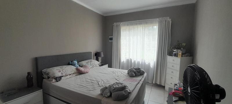 To Let 2 Bedroom Property for Rent in Mnandi Gauteng