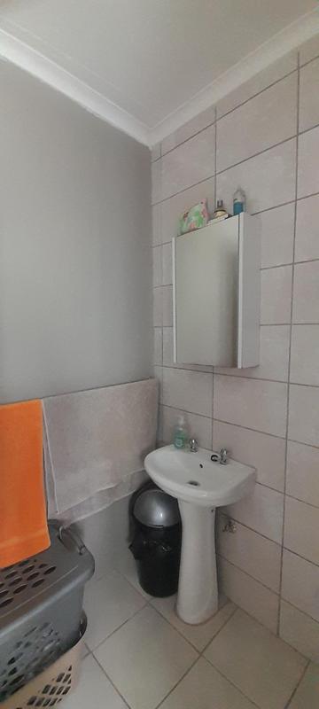 To Let 2 Bedroom Property for Rent in Mnandi Gauteng