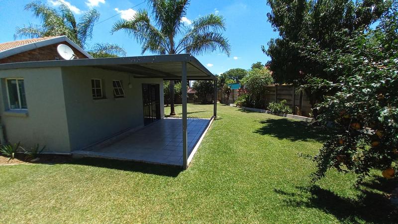 To Let 3 Bedroom Property for Rent in The Reeds Gauteng