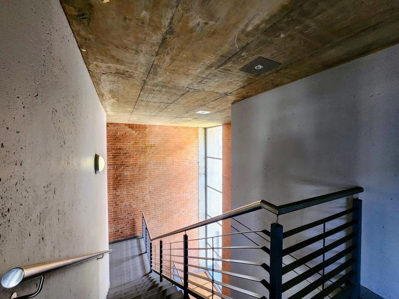 1 Bedroom Property for Sale in Clydesdale Gauteng