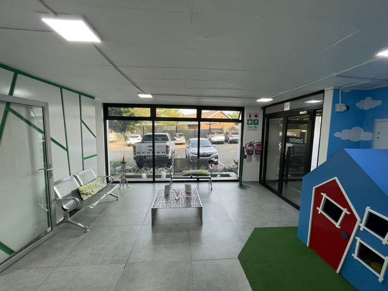 To Let commercial Property for Rent in Zwartkop Gauteng