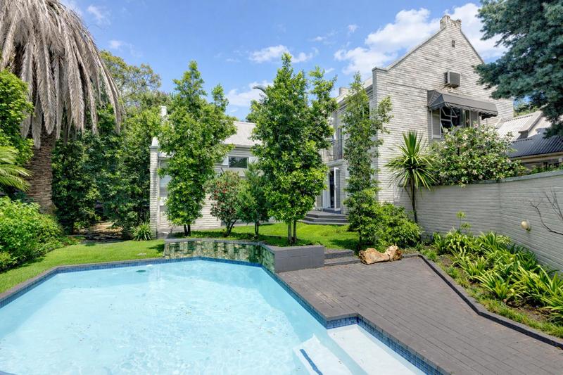 3 Bedroom Property for Sale in Fourways Gardens Gauteng