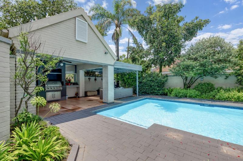 3 Bedroom Property for Sale in Fourways Gardens Gauteng