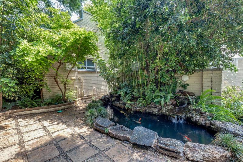 3 Bedroom Property for Sale in Fourways Gardens Gauteng