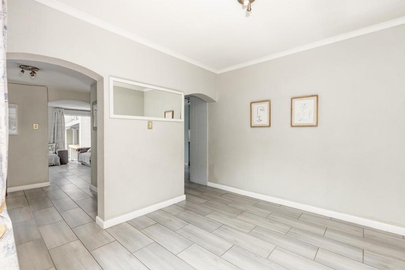 3 Bedroom Property for Sale in Fourways Gardens Gauteng