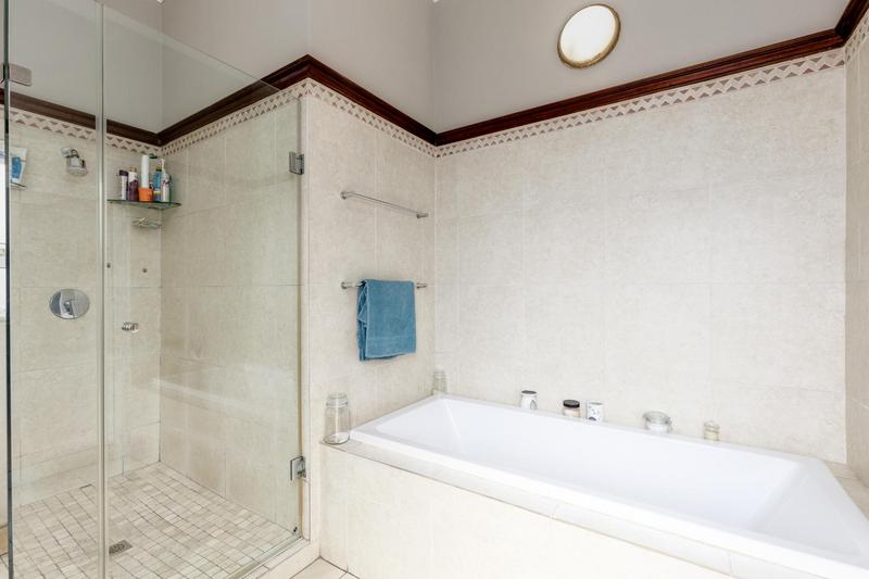 3 Bedroom Property for Sale in Fourways Gardens Gauteng