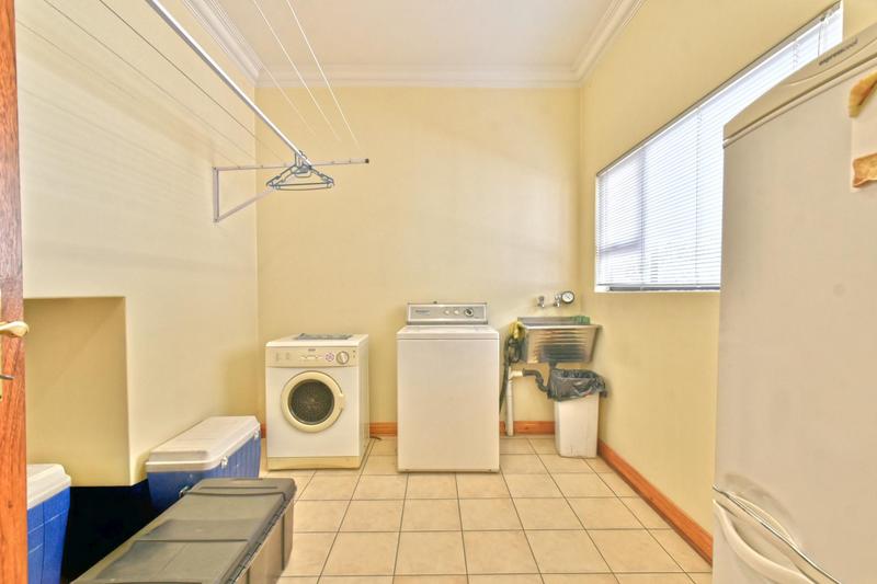 3 Bedroom Property for Sale in Bassonia Gauteng