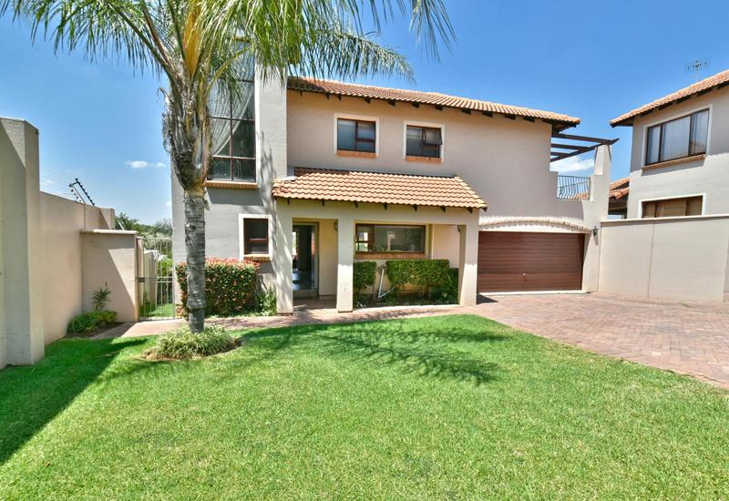 3 Bedroom Property for Sale in Glenvista Gauteng