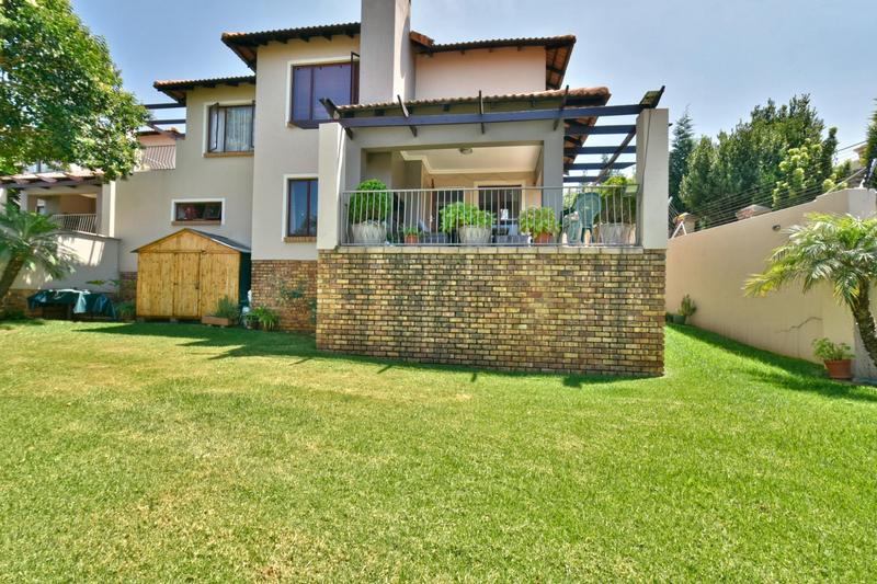 3 Bedroom Property for Sale in Glenvista Gauteng