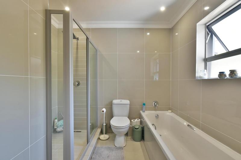 3 Bedroom Property for Sale in Ferndale Gauteng