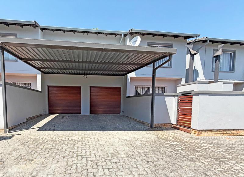 3 Bedroom Property for Sale in Ferndale Gauteng