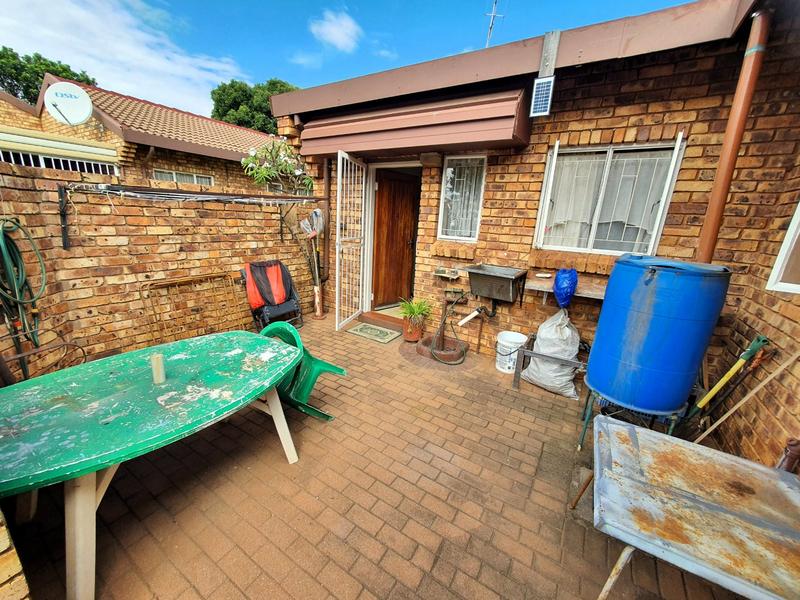 2 Bedroom Property for Sale in Clarina Gauteng