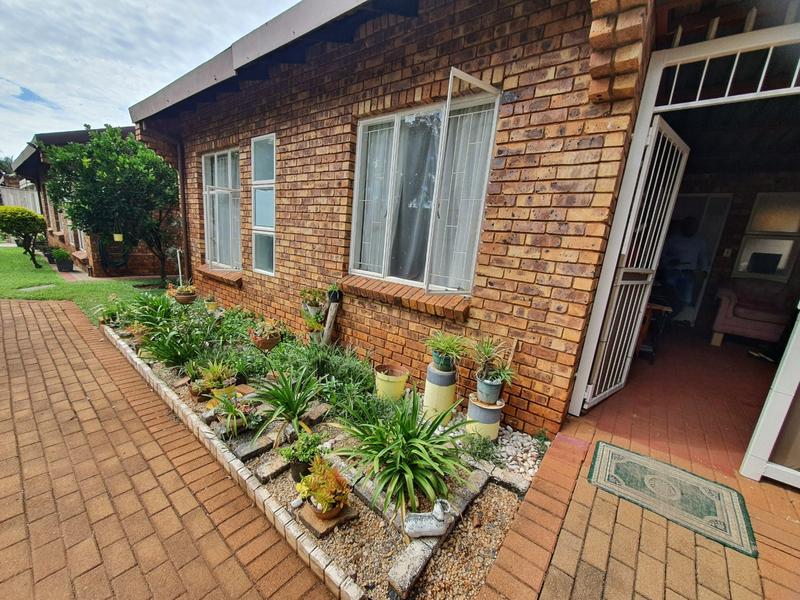 2 Bedroom Property for Sale in Clarina Gauteng