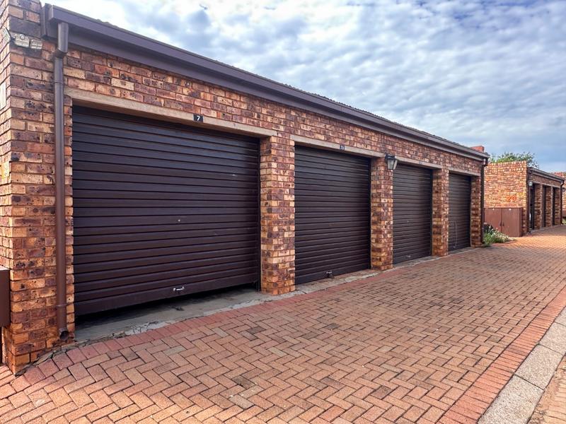 2 Bedroom Property for Sale in Clarina Gauteng