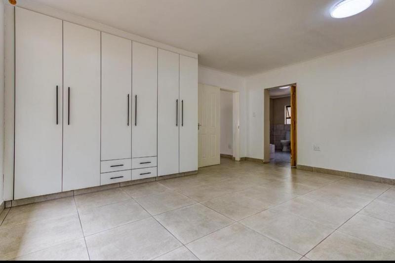 3 Bedroom Property for Sale in Fairlead Gauteng