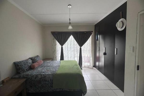 To Let 2 Bedroom Property for Rent in Fourways Gauteng