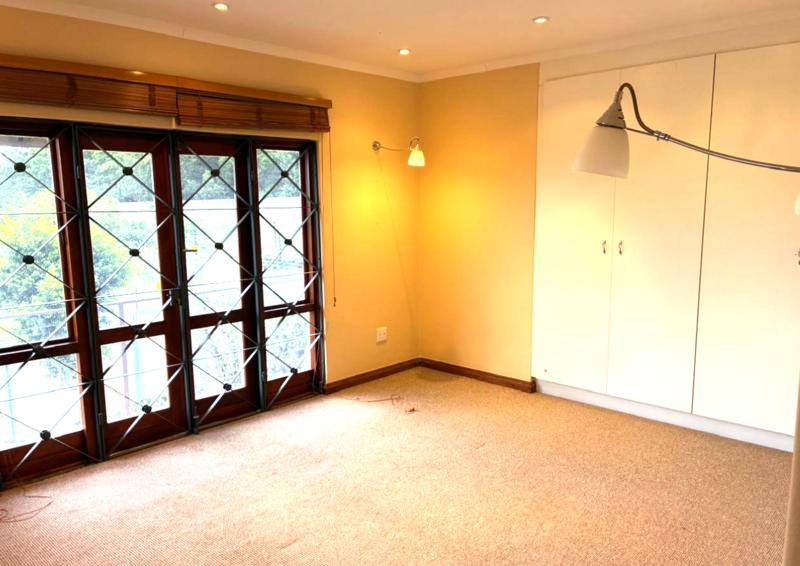 4 Bedroom Property for Sale in Waterkloof Ridge Gauteng