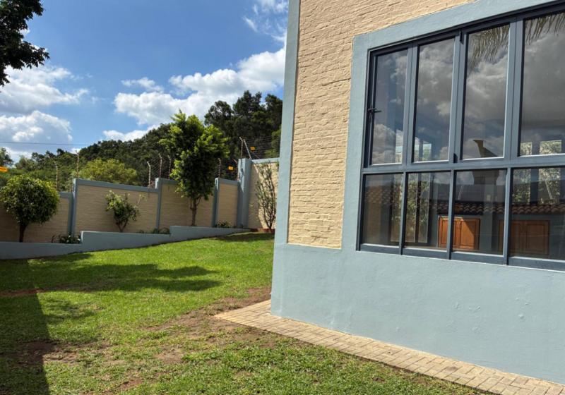 4 Bedroom Property for Sale in Waterkloof Ridge Gauteng