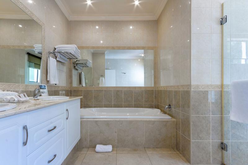 To Let 4 Bedroom Property for Rent in Ferndale Gauteng