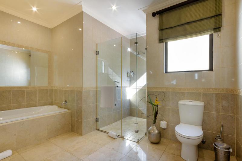 To Let 4 Bedroom Property for Rent in Ferndale Gauteng