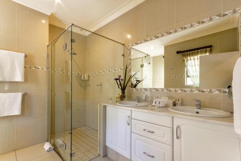 To Let 4 Bedroom Property for Rent in Ferndale Gauteng