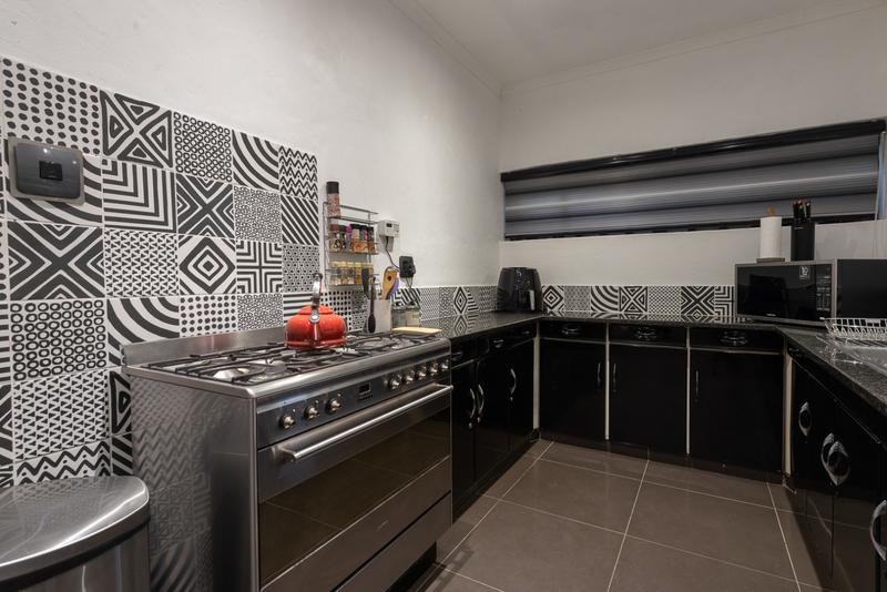 3 Bedroom Property for Sale in South Crest Gauteng