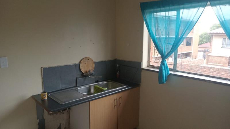 2 Bedroom Property for Sale in Forest Hill Gauteng