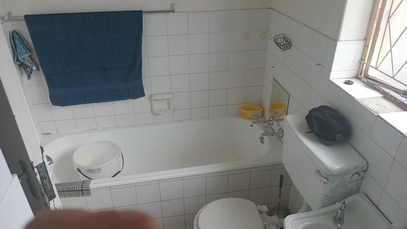 2 Bedroom Property for Sale in Forest Hill Gauteng