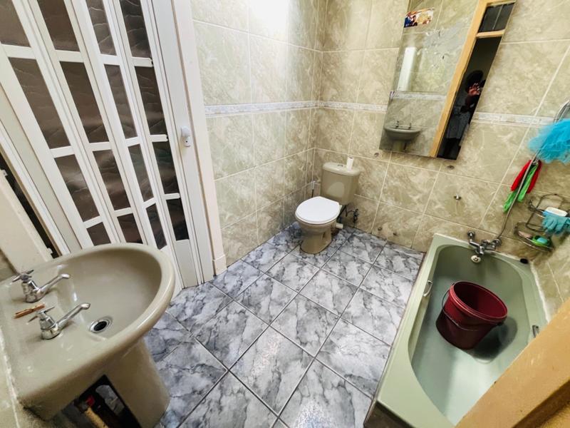 4 Bedroom Property for Sale in Forest Hill Gauteng