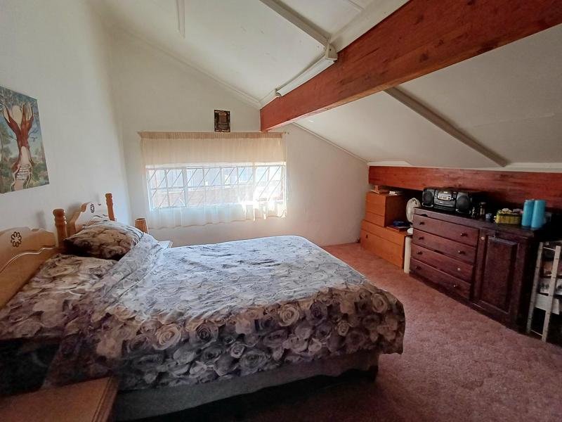 9 Bedroom Property for Sale in Laudium Gauteng