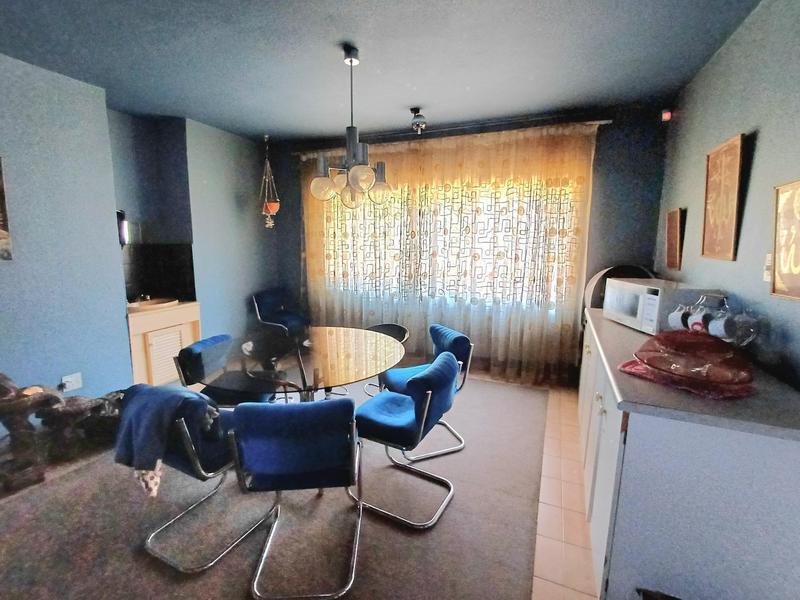 9 Bedroom Property for Sale in Laudium Gauteng