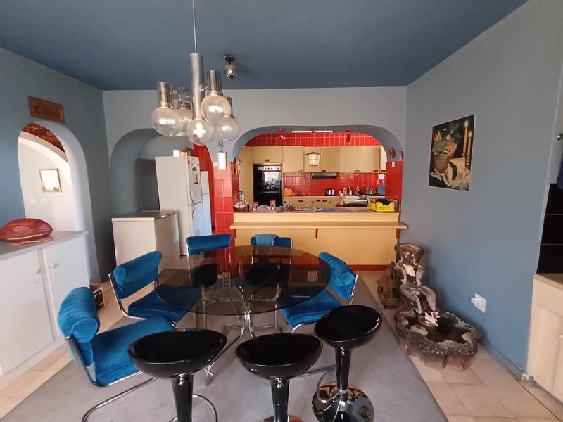 9 Bedroom Property for Sale in Laudium Gauteng