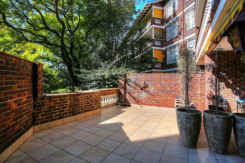 To Let 2 Bedroom Property for Rent in Sandton Central Gauteng