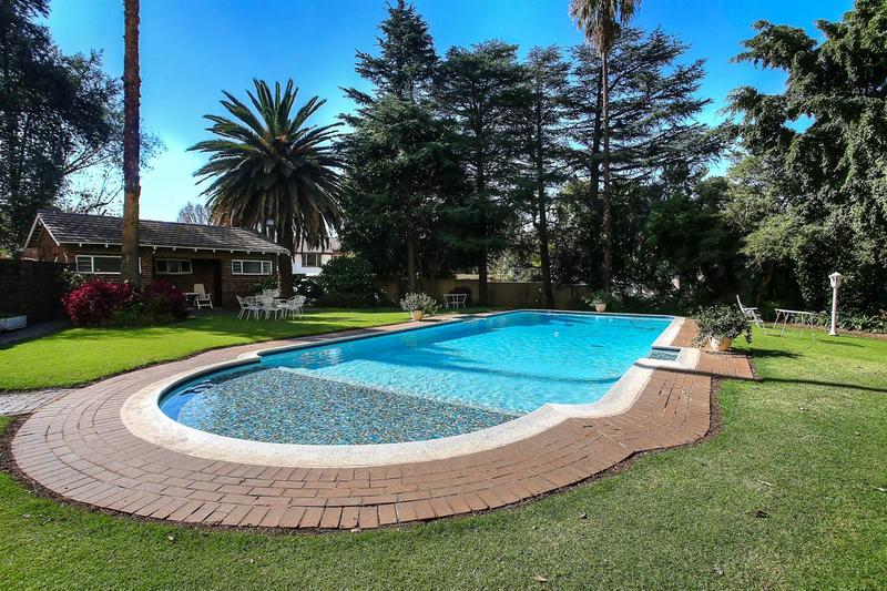 To Let 2 Bedroom Property for Rent in Sandton Central Gauteng