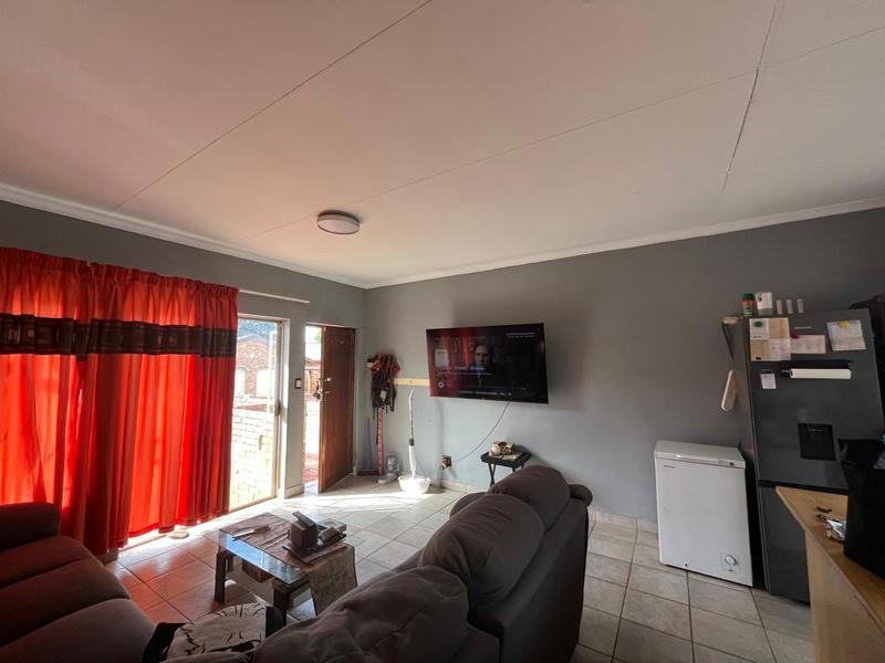 To Let 3 Bedroom Property for Rent in Birchleigh North Gauteng