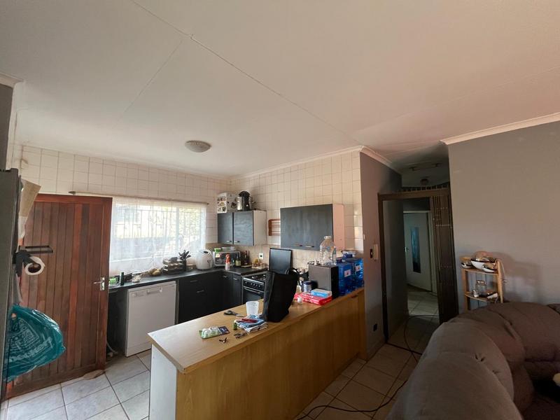 To Let 3 Bedroom Property for Rent in Birchleigh North Gauteng