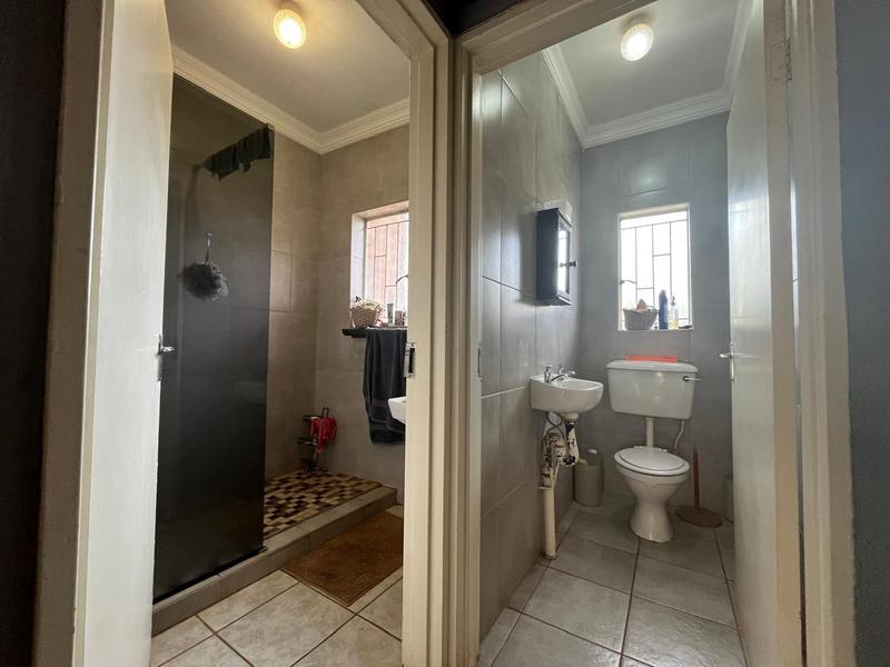 To Let 3 Bedroom Property for Rent in Birchleigh North Gauteng