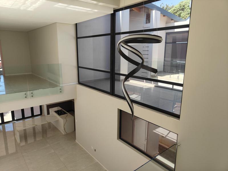 5 Bedroom Property for Sale in Houghton Gauteng