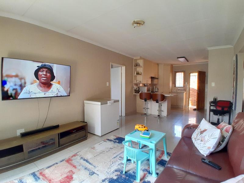 3 Bedroom Property for Sale in Heuwelsig Estate Gauteng