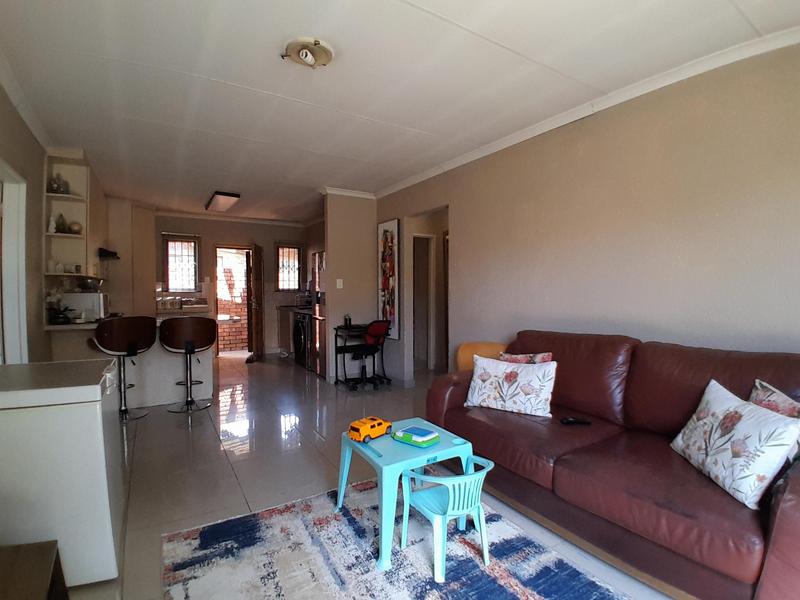 3 Bedroom Property for Sale in Heuwelsig Estate Gauteng